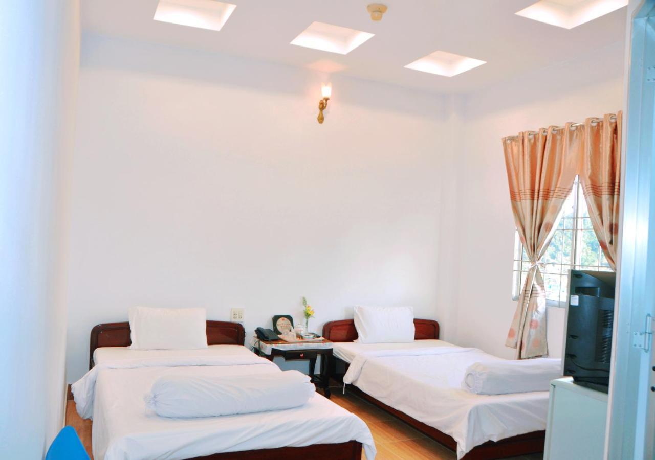 Du Hung 1 Hotel Ha Tien Oda fotoğraf